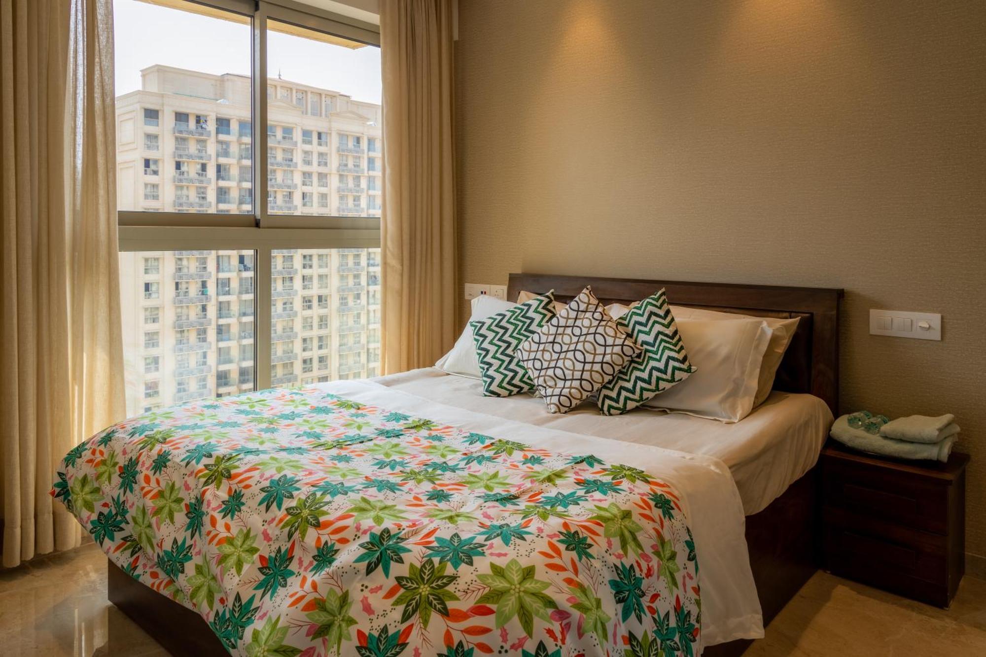 Zenia Luxury Suites And Serviced Apartments Mumbai Exterior foto